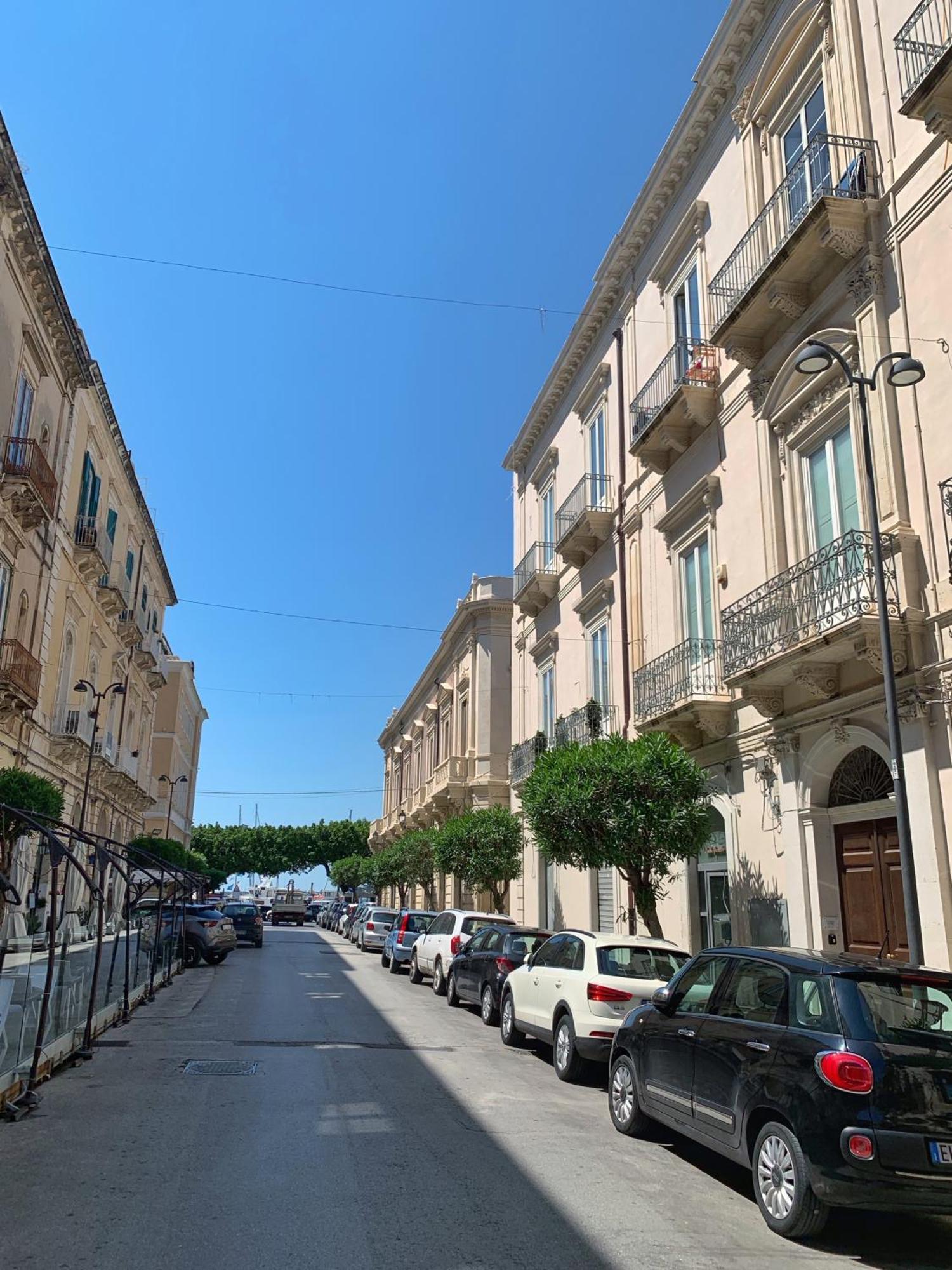 La Dimora Dei Mille Apartman Szirakúza Kültér fotó
